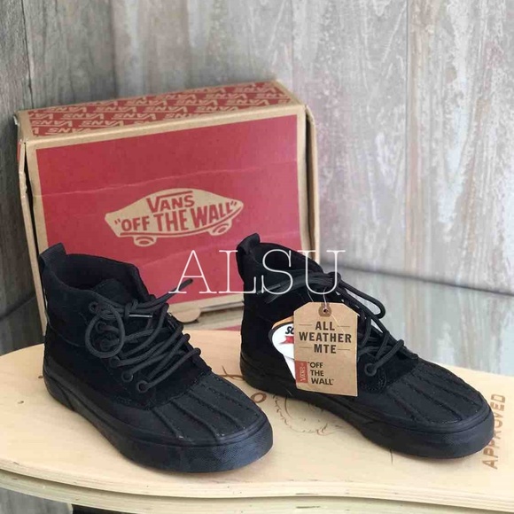 NWT SK8-HI Del Plato MTE Black Kid’s AUTHENTIC - Picture 4 of 8